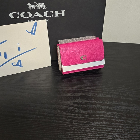 COACH Essential Mini Trifold Wallet, Dragonfruit - Picture 2 of 3